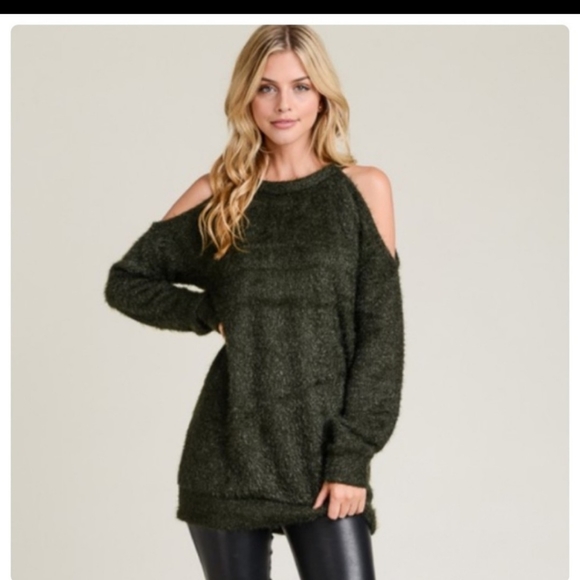 **SOLD**COLD-SHOULDER FUZZY SWEATER-DARK OLIVE - Picture 6 of 8